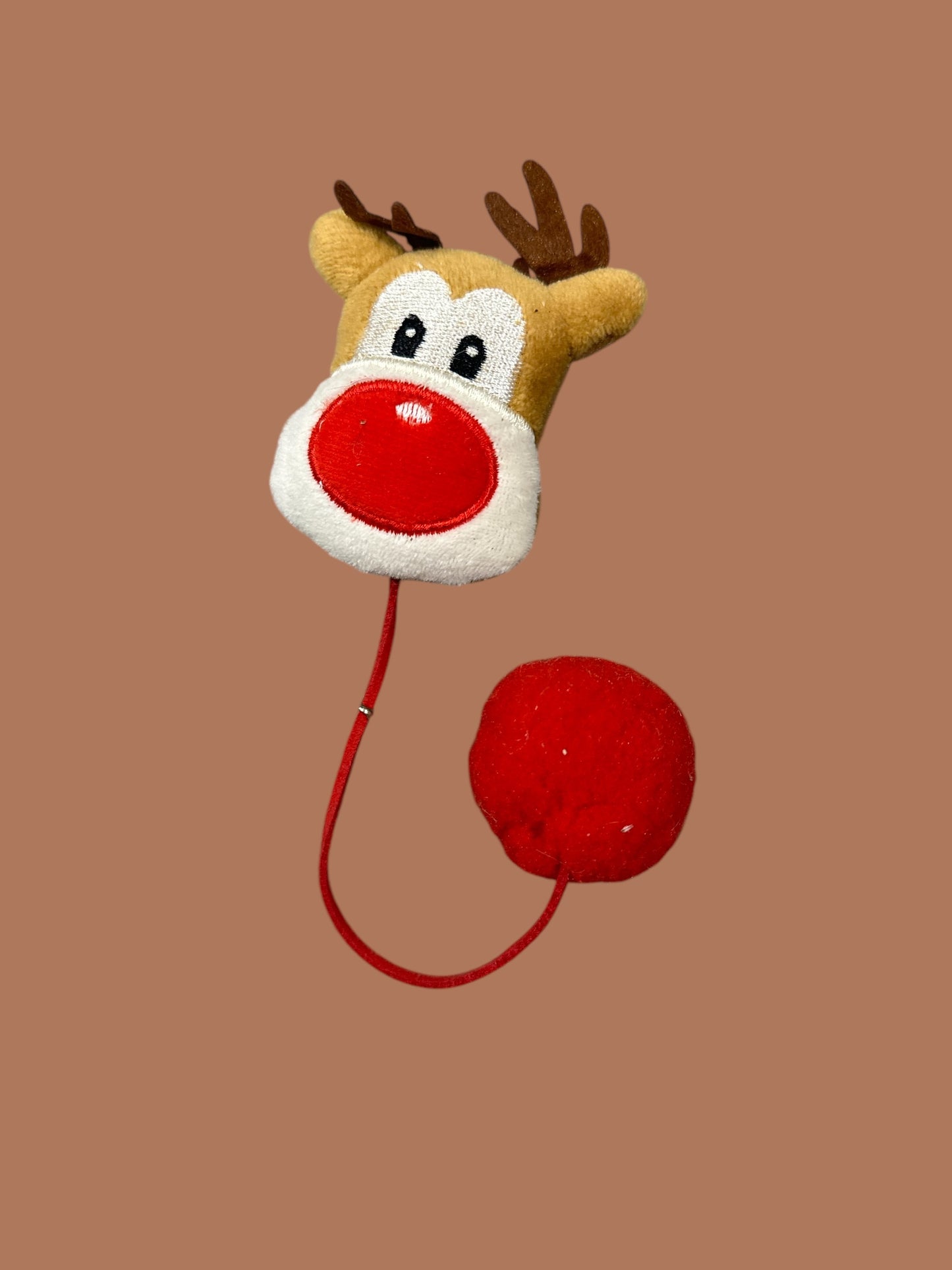 Reindeer catnip toy with ball