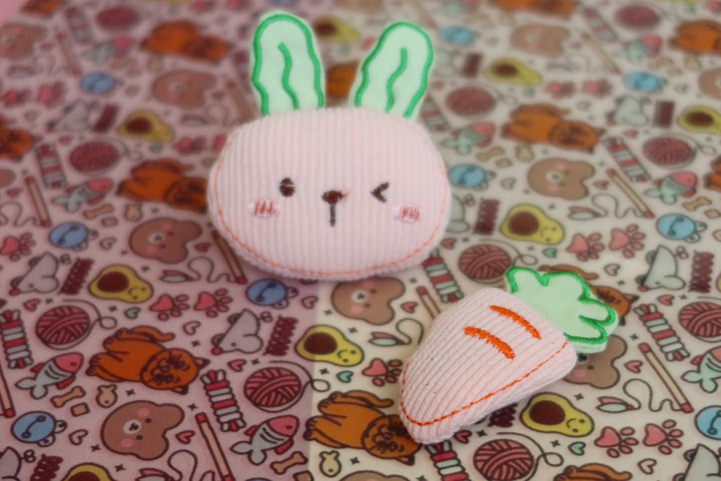Rabbit & His Carrot Catnip Toy Collection / Kitten Fun Game